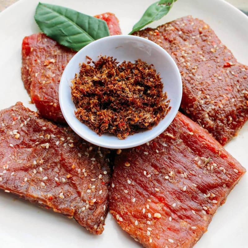 BÒ MỘT NẮNG MUỐI KIẾN VÀNG 