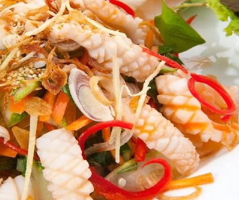 GỎI MỰC THÁI