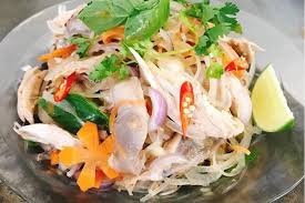 GỎI GÀ XÉ PHAY